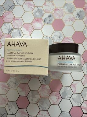 AHAVA Essential Day Moisturizer